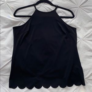 Black scallop tank top